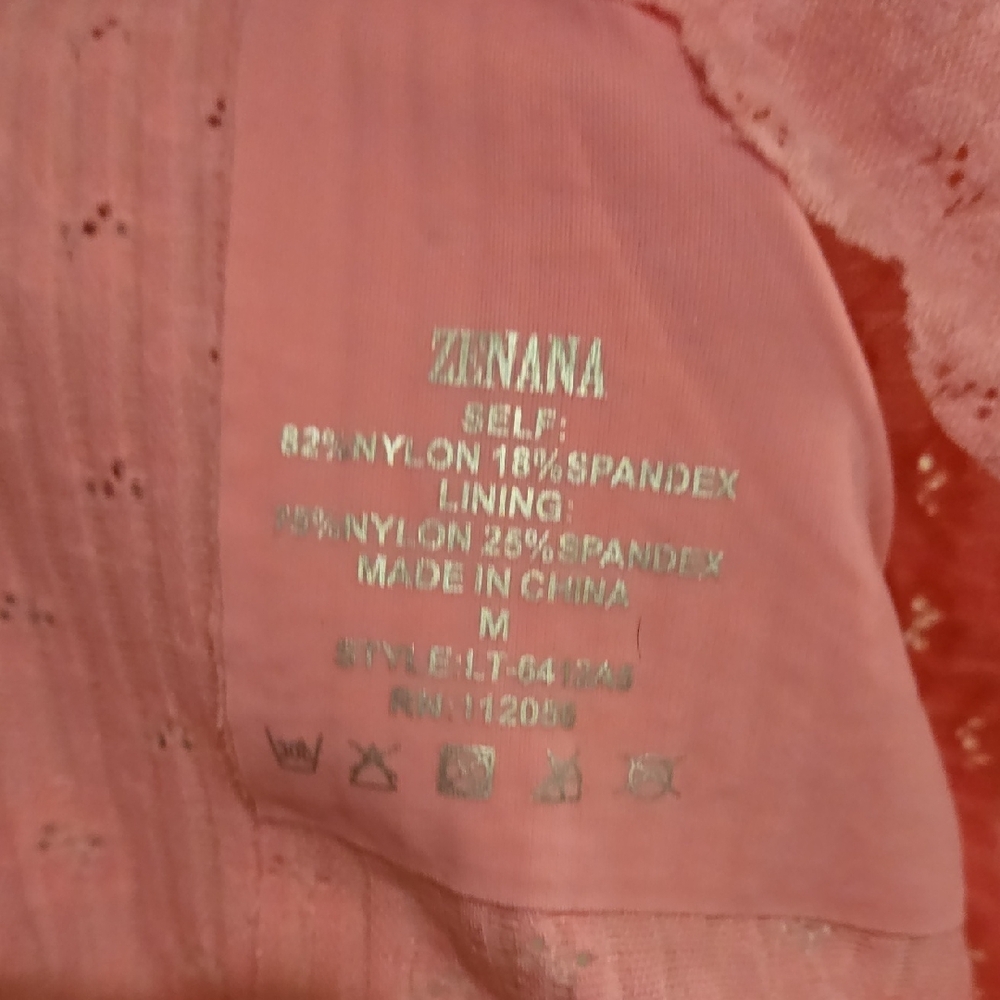 NWOT Zenana Outfitters Pink Lace Padded Brami  Camisole - Picture 3 of 4